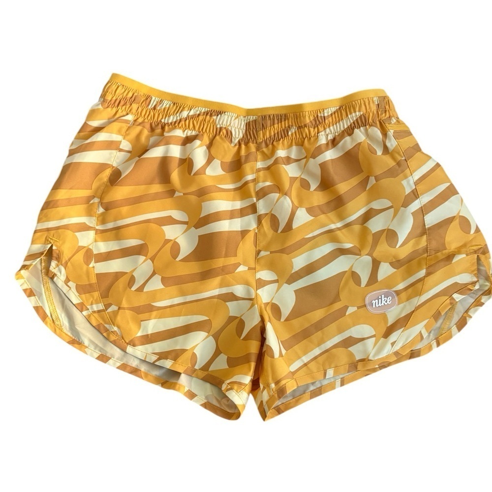 Nike Women's Athletic Shorts in Yellow and Cream Pattern